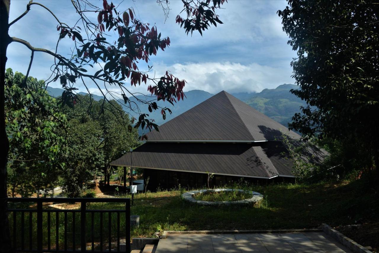 Sattva-The Awakening Garden Hotel Kakkadampoyil Buitenkant foto
