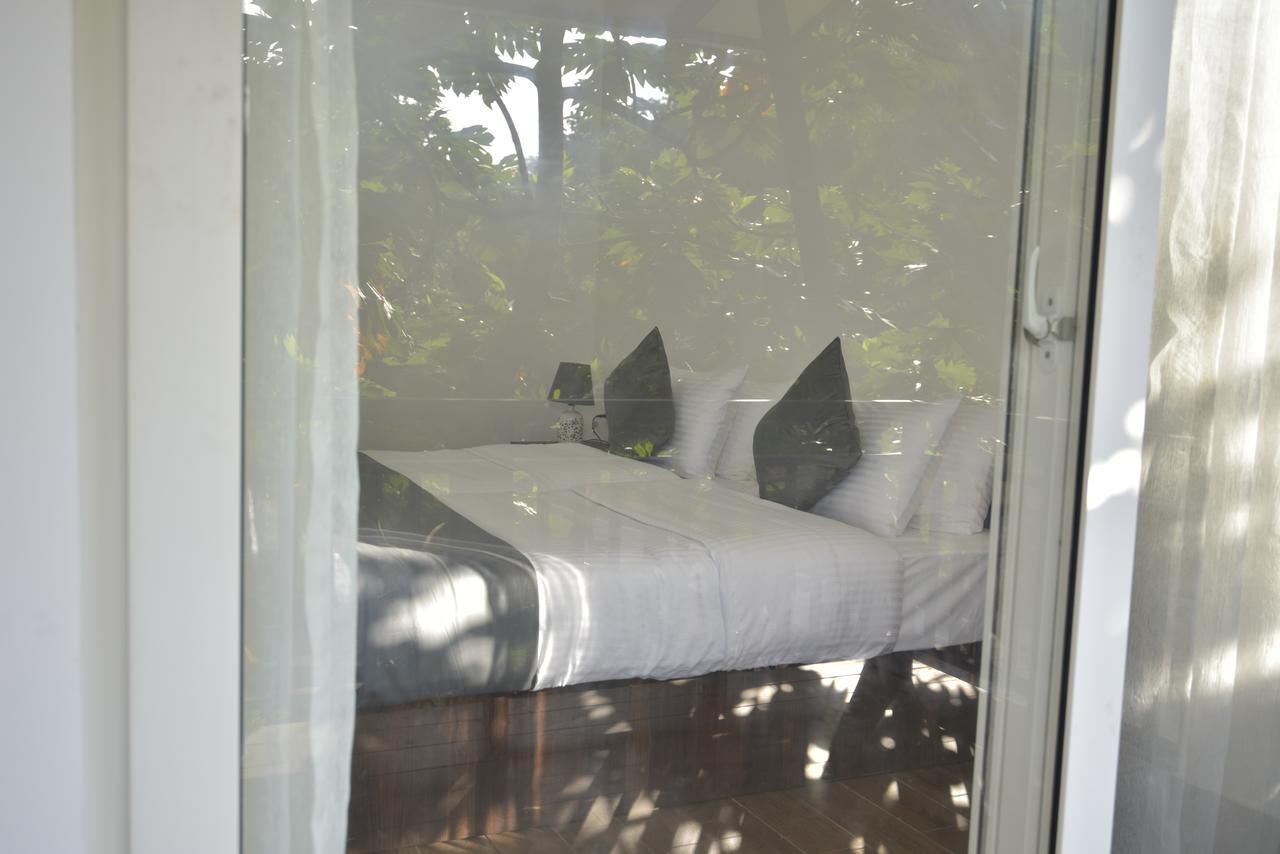 Sattva-The Awakening Garden Hotel Kakkadampoyil Buitenkant foto